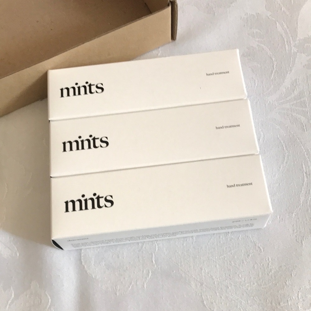 3 brand new hand cream bundle.